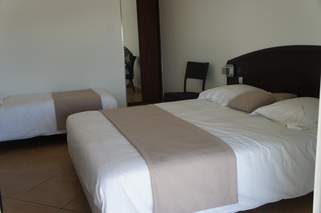 Agay Beach Hotel Saint-Raphael  Room photo