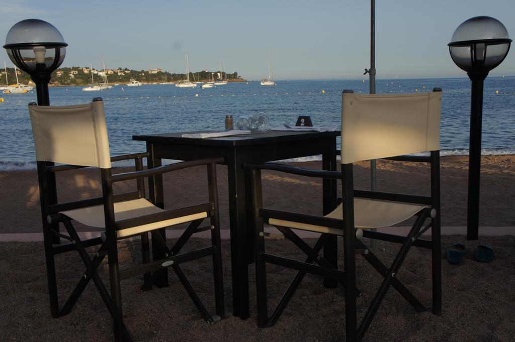 Agay Beach Hotel Saint-Raphael  Exterior photo